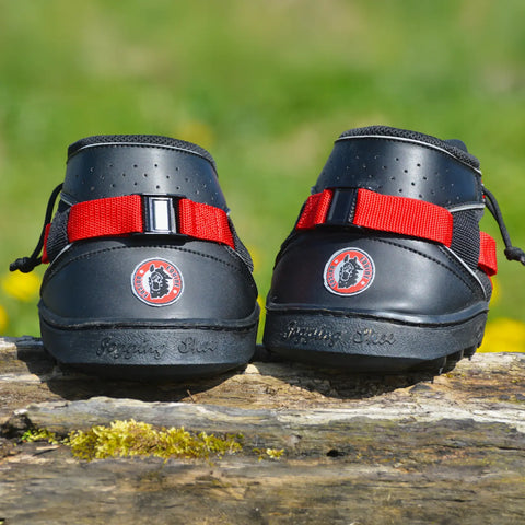 זוג נעלי רכיבה ושיקום לסוס Ultra jogging shoe - מחיר לזוג